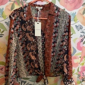 Boho top goes great with jeans or dress it up ;)